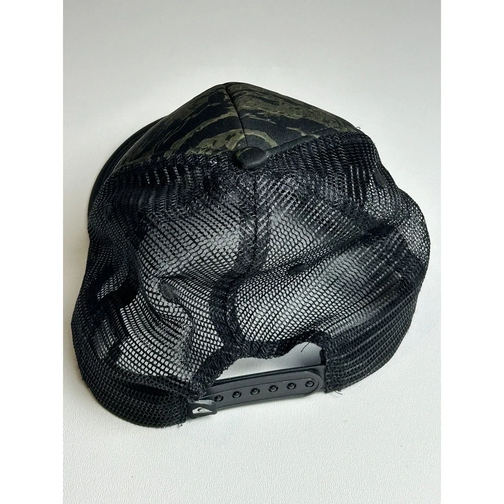Quiksilver Kookaburra Coop Mens‎ Adjustable Snapback Trucker Hat